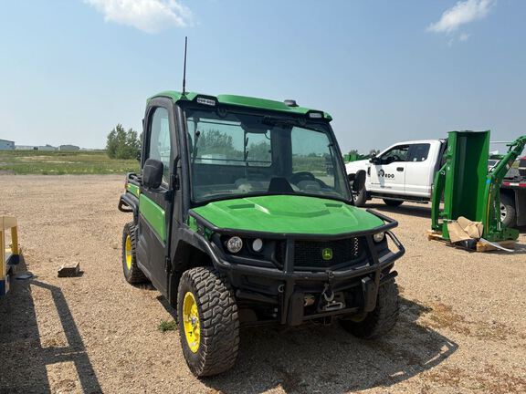 2023 John Deere XUV835R ATV