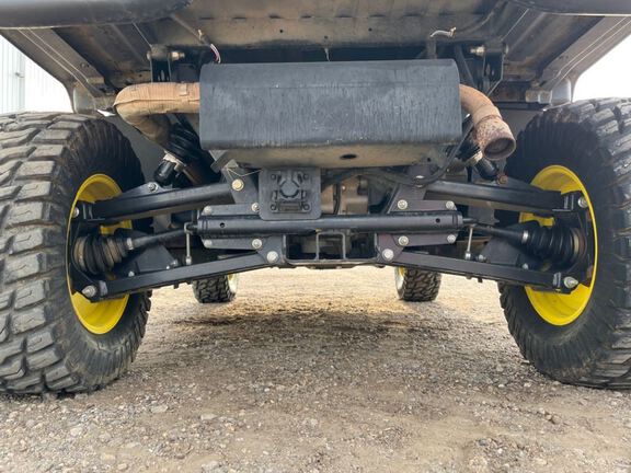 2023 John Deere XUV835R ATV