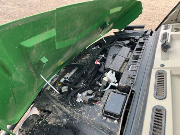 2023 John Deere XUV835R ATV