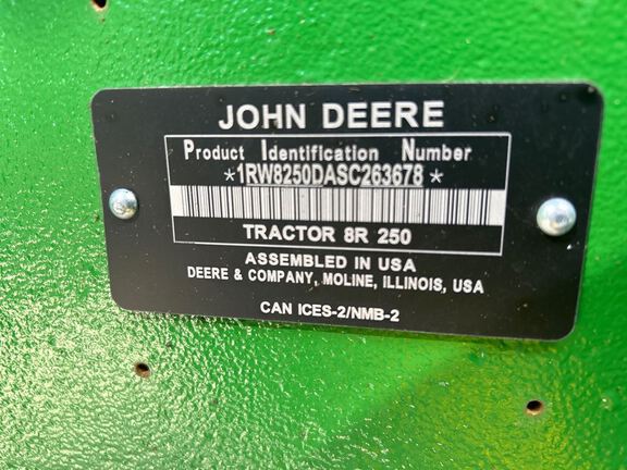 2025 John Deere 8R 250 Tractor