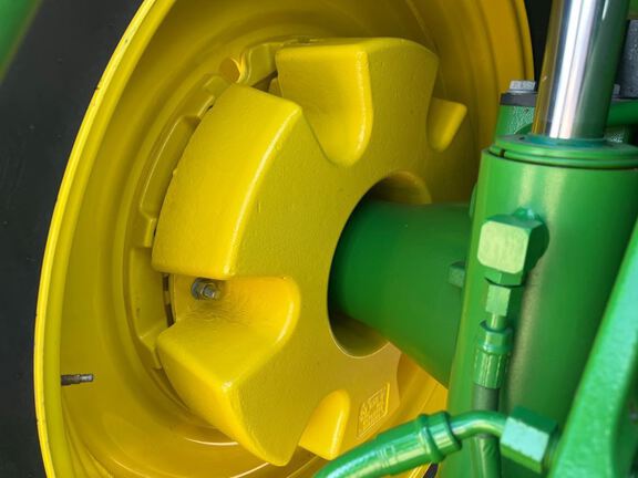 2025 John Deere 8R 250 Tractor