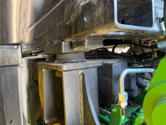 2025 John Deere 8R 250 Tractor