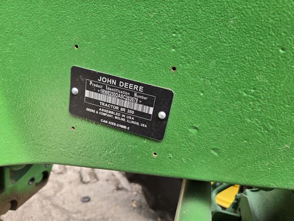 2025 John Deere 8R 250 Tractor
