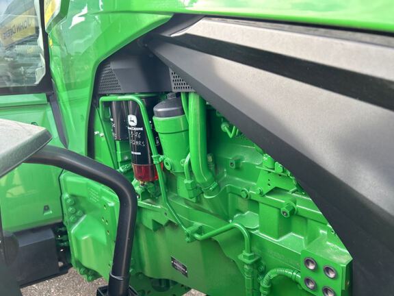 2025 John Deere 8R 250 Tractor