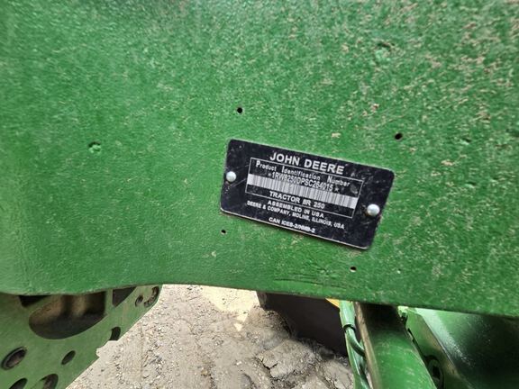 2025 John Deere 8R 250 Tractor