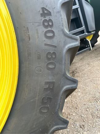 2025 John Deere 8R 250 Tractor