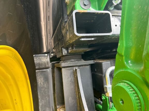 2025 John Deere 8R 250 Tractor