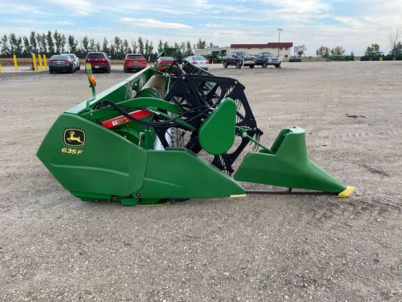 2019 John Deere 635F Header Combine