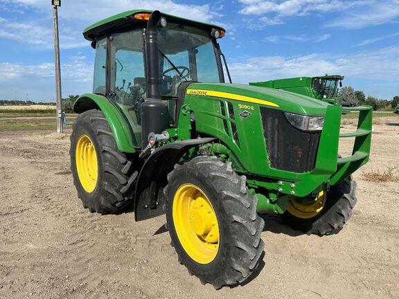 2023 John Deere 5090E Tractor