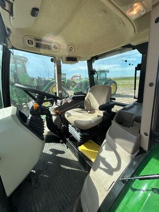2023 John Deere 5090E Tractor