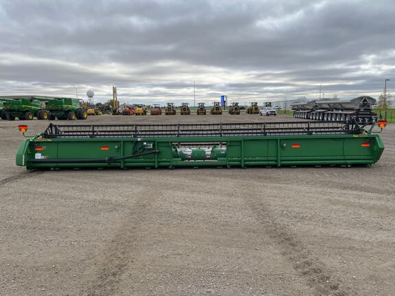 2019 John Deere 635F Header Combine