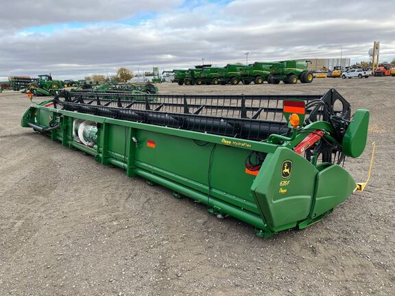 2019 John Deere 635F Header Combine