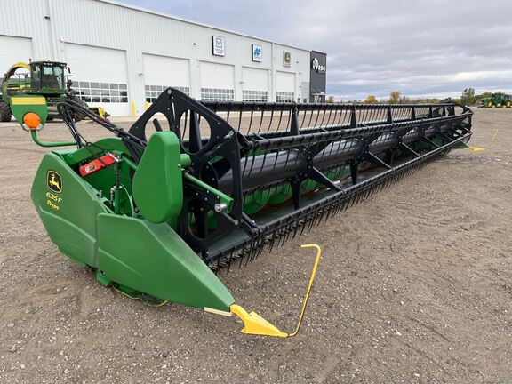 2019 John Deere 635F Header Combine