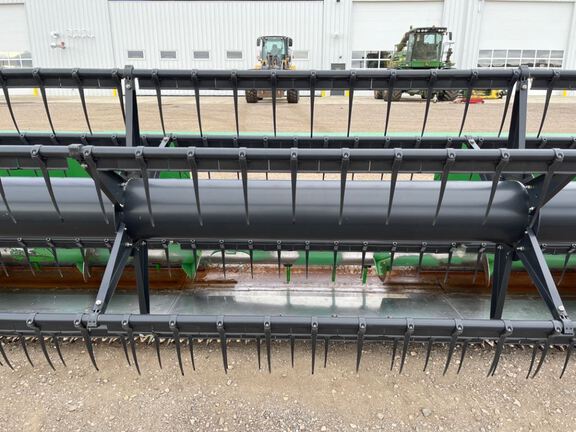 2019 John Deere 635F Header Combine
