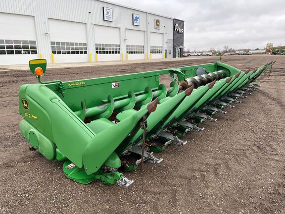 2013 John Deere 612C Header Corn Head