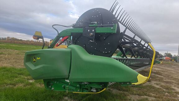 2024 John Deere RD45F Header Combine