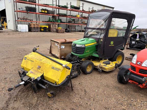 2018 John Deere X730 Garden Tractor