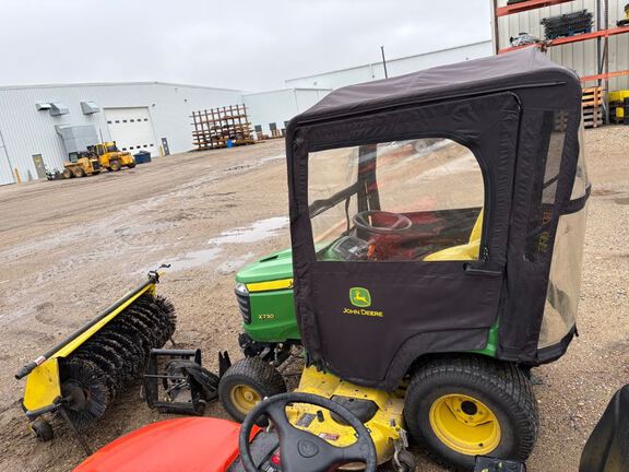 2018 John Deere X730 Garden Tractor