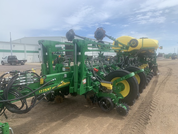 2021 John Deere 1775NT Planter