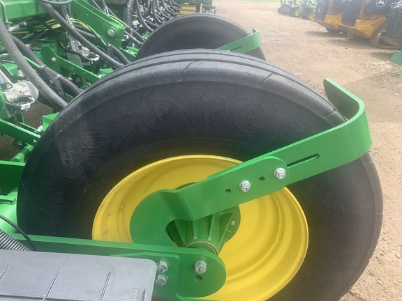 2021 John Deere 1775NT Planter