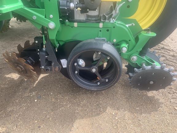 2021 John Deere 1775NT Planter