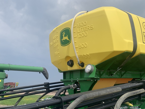 2022 John Deere DB60 Planter