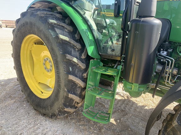 2022 John Deere 6135E Tractor