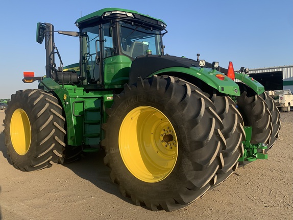 2023 John Deere 9R 490 Tractor 4WD