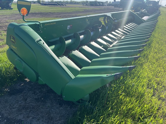 2020 John Deere 718C Header Corn Head