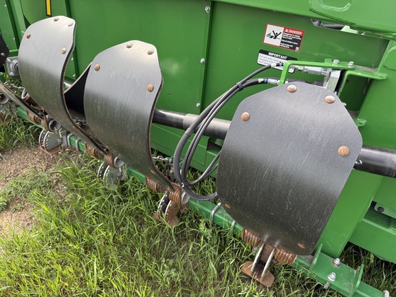 2020 John Deere 718C Header Corn Head