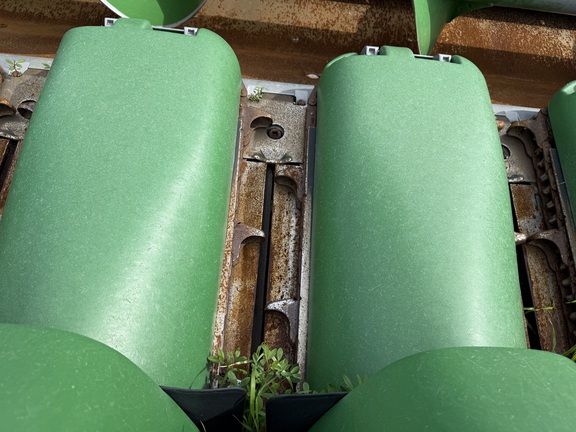 2020 John Deere 718C Header Corn Head