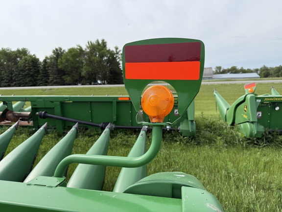 2020 John Deere 718C Header Corn Head