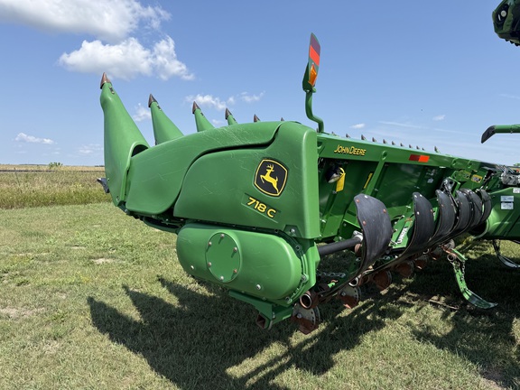 2020 John Deere 718C Header Corn Head