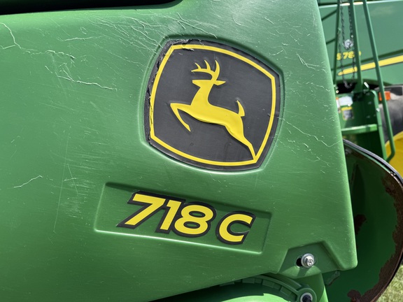 2020 John Deere 718C Header Corn Head