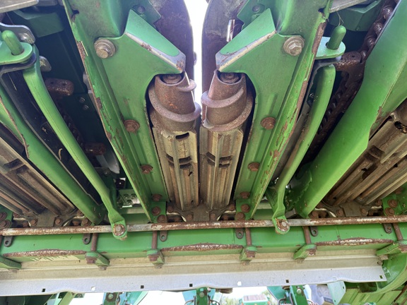 2020 John Deere 718C Header Corn Head