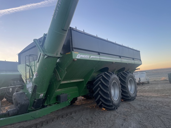 2019 Brent 2096 Grain Cart