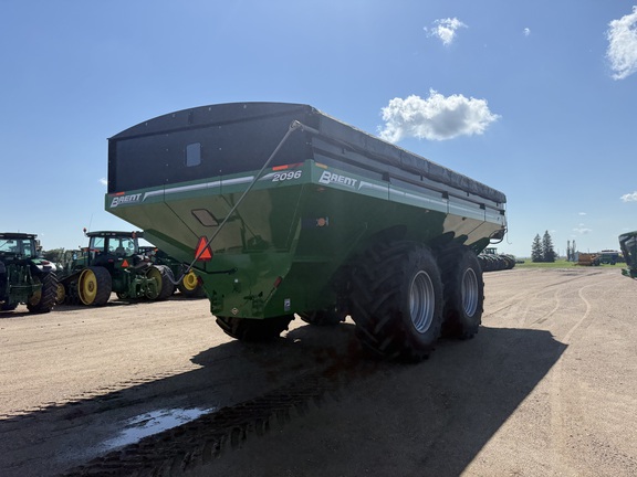 2019 Brent 2096 Grain Cart