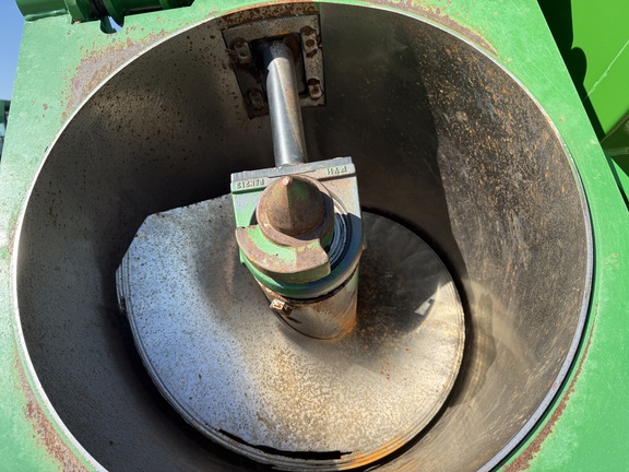 2019 Brent 2096 Grain Cart