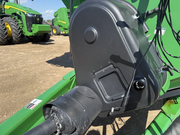2019 Brent 2096 Grain Cart