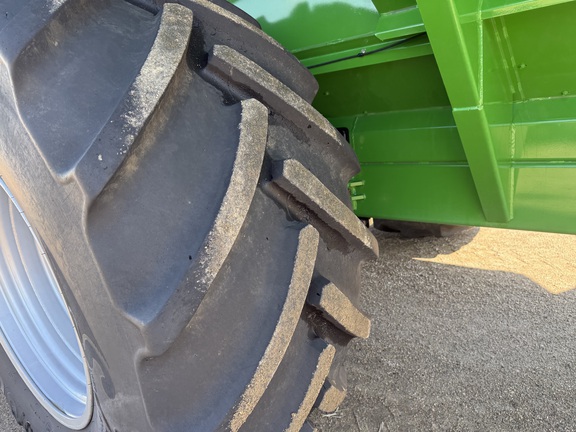 2019 Brent 2096 Grain Cart