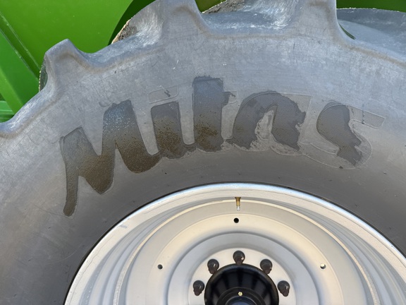 2019 Brent 2096 Grain Cart