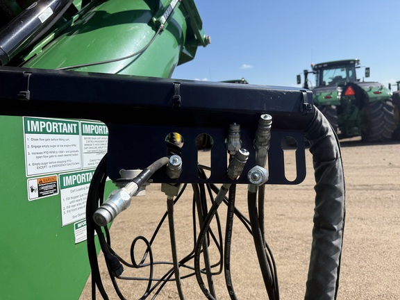 2019 Brent 2096 Grain Cart