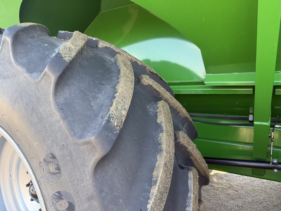 2019 Brent 2096 Grain Cart