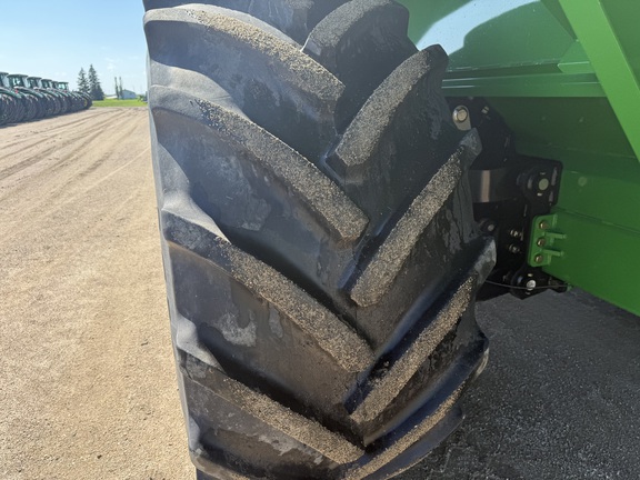 2019 Brent 2096 Grain Cart