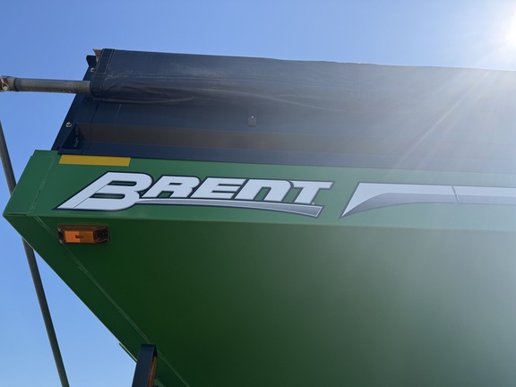 2019 Brent 2096 Grain Cart