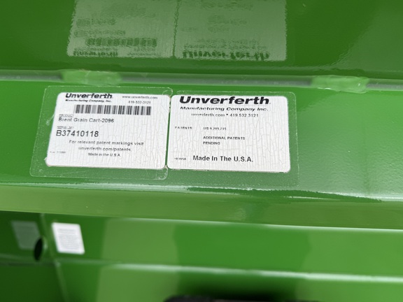 2018 Brent 2096 Grain Cart
