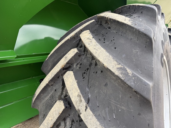 2018 Brent 2096 Grain Cart