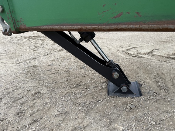 2018 Brent 2096 Grain Cart