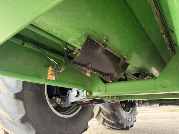 2018 Brent 2096 Grain Cart