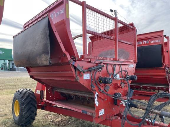 2017 Highline CFR650 Bale Processor